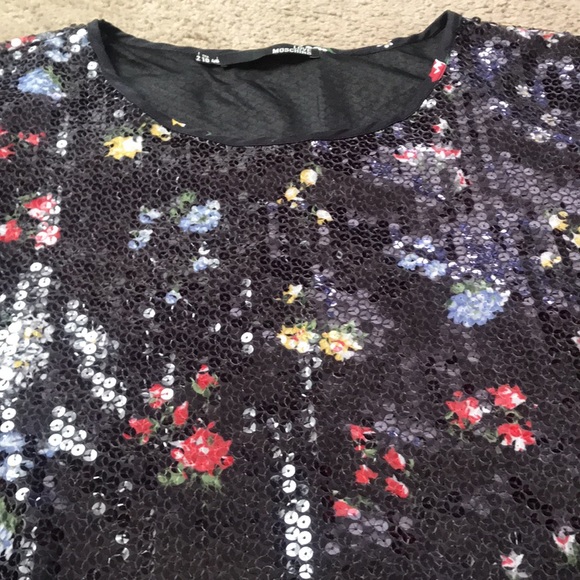 🌸NEW🌸 Love Moschino Vintage Rare Flower Sequin Top - Picture 3 of 16